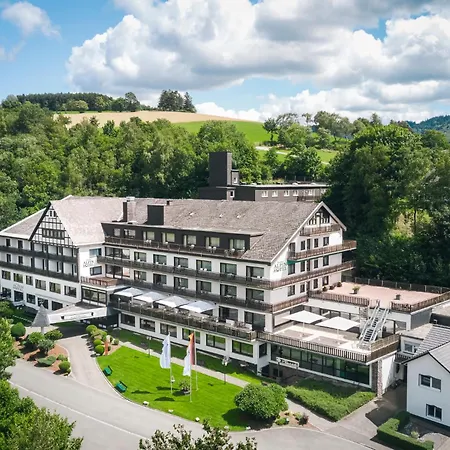 Sauerland Alpin Hotel-3